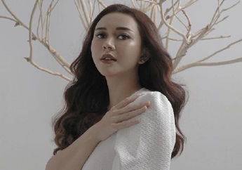 Baru Bercerai dari sang Mantan Suami, Aura Kasih Curhat Kehidupan Jadi Single Parent: Beli Pampers Sendirian