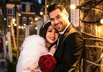 Pamer Foto Dinner Romantis di Tepi Pantai Bareng Sang Suami, Chef Marinka Sukses Buat Netizen Iri, Warganet: So Sweet Banget Sih!