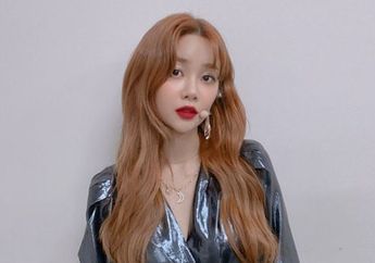 Pasca Hengkang dari FNC Entertainment, Yuna Eks AOA Kejutkan Penggemar dengan Pamer Sertifikat Instruktur Yoga di Instagram