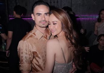 Suaminya Sempat Mengeluh Kelelahan Usai Olahraga, Bunga Citra Lestari Ceritakan Detik-detik Ashraf Sinclair Menghembuskan Nafas Terakhir: Gue Udah Feeling, Ini Aneh