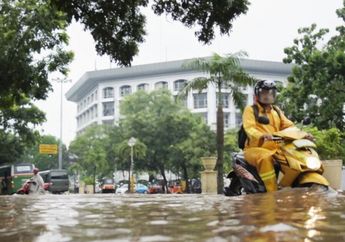  Harus Lewati Banjir, Berikut Trik Aman supaya Motor Enggak Mogok