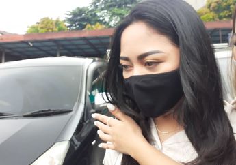 Resmi Jadi Janda, Rachel Vennya Berkaca-kaca Usai Sidang Cerai