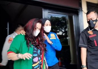 Tak Lagi Bisa Mengelak Pakai Sabu, Jennifer Jill Ternyata Merengek Seperti Anak Kecil ke Ajun Perwira Demi Satu Permintaannya Ini