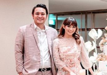 'Sulit Sembunyikan Hal ini' Akhirnya Bongkar Rahasia di Momen Tahun Baru 2022, Gilang Dirga dan Adiezty Fersa Bagikan Kabar Bahagia Berikut