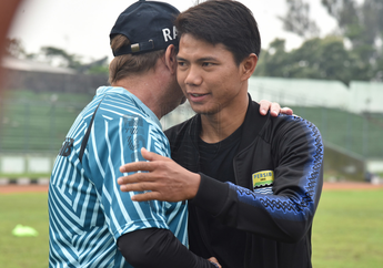Pelatih Persib Tak Jamin Tempat Utama bagi Jupe di Piala Menpora 2021