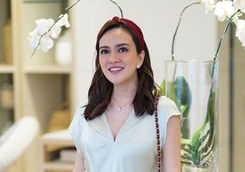 Shandy Aulia Unggah Foto Pakai Baju Renang, Perut Rata sang Aktris Jadi Sorotan Netizen: Iri Deh Lihat Perutnya