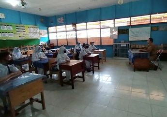 Kabar Gembira Buat Orangtua Murid dan Siswa, Jokowi Kabarkan Belajar Tatap Muka Bisa Dimulai Pada Bulan Ini