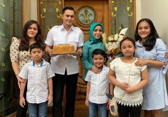 Selama ini Tak Pernah Tersorot Kamera, Intip Kecantikan Putri Sulung Muzdalifah dan Haji Nurman yang Mulai Beranjak Dewasa, Disebut Mirip Raisa hingga Kahiyang Ayu!
