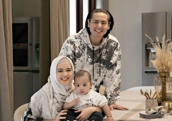 Bertahta di Istana Baru Setinggi 4 Lantai Lengkap dengan Lift, Roger Danuarta dan Cut Meyriska Ngaku Ogah Nyicil: Kalau Bisa Lunas Kenapa Nggak?