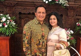  Dandan Super Cetar Pakai Baju Bodo Sambil Sarungan dan Berkonde, Bella Saphira Tak Gengsi Wara-wiri di Jalan Sambil Sepedahan: Sok-sokaan Bule Jersey Eropah, Aku Aja Sarung