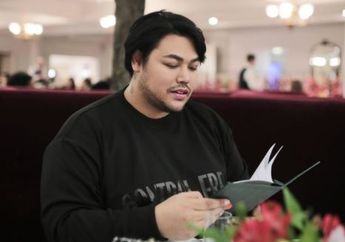 Terjerumus ke Lembah Hitam hingga Nekat Pasang Susuk di Seluruh Badan, Ivan Gunawan Kenang Jatuh Bangun Perjuangannya untuk Jadi Artis Sampai Kini Miliki Rumah Mewah Tanpa Dapur