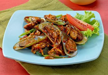 Ini Loh Trik Membuat Kerang Saus Padang yang Kental dan Gurih di Mulut, Pantas Rasanya Lebih Nikmat Kalau Beli di Restoran Seafood!