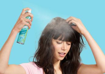 Bisa Membuat Rambut Bebas Lepek, Ini Dia Cara Kerja Dry Shampoo Pada Rambut Kita!