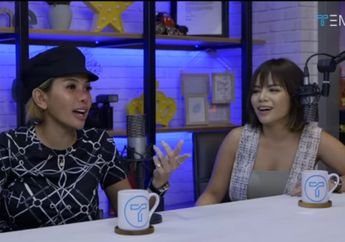 Mandi Bareng Dinar Candy, Nikita Mirzani Ngaku Senang Bikin Netizen Penasaran: Kalo Gua yang Semi-semi Aja..