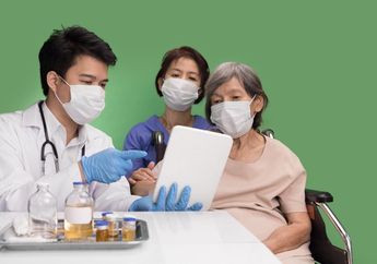 Persiapan Vaksinasi Covid-19 Bagi Lansia, Apa Saja Screening Kesehatan yang Harus Dilakukan?