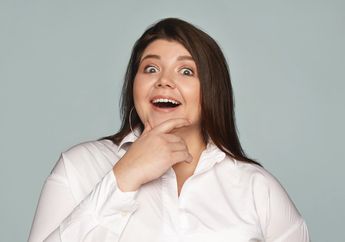 Gak Pede dengan Double Chin? Berikut 3 Bahan Alami yang Bisa Bantu Kamu Menghilangkan Lipatan Lemak di Bawah Dagu