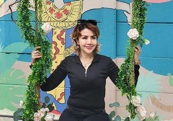 Ngaku Punya Harta Duniawi Melimpah hingga Sempat Pamer Saldo ATM Rp3 Miliar, Barbie Kumalasari Tak Gengsi Nongkrong di Warung, sang Ratu Halu: Makan di Warteg Emang Cihuy!