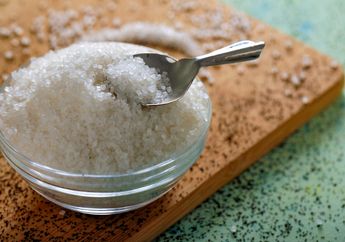 Jangan Dilewatkan! Ini Dia Potensi Bahaya dari Penggunaan Gula Sebagai Scrub Wajah!