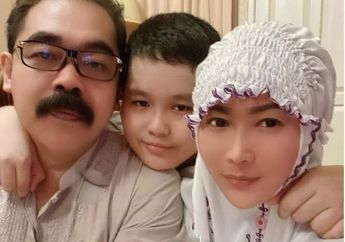 Anti Masak di Dapur dengan Penampilan Lusuh, Inul Daratista Nekat Potong Rambut ala Andin Ikatan Cinta hingga Sesumbar Sebut Dirinya Selingkuhan Gelap : Masak Kudu Seksi!