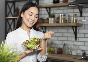 Diet Selalu Gagal Akibat Kalap Makan? Coba Lakukan 6 Trik Ini Agar Makan Sedikit tapi Kenyang