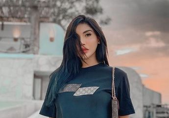 Kenakan Gaun Kaftan Merah Merona, Millen Cyrus Turut Hadiri Acara Pengajian dan Henna Night Aurel Hermansyah, Warganet: Bu Hajah!