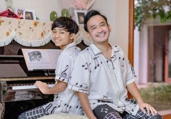 Kehidupan Betrand Peto Berubah 180 Derajat Ketika Jadi Putra Sulung Ruben Onsu hingga Gusar karena Dibuntuti Ajudan Saat Bepergian, Suami Sarwendah Sampaikan Pesan Mendalam untuk Anak Bujangnya: Kan Bukan Onyo yang Dulu..