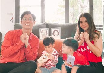 Putri Titian Ajarkan Putranya Berkebun, Manfaatnya Bisa Melatih Kesabaran dan Tanggungjawab Anak