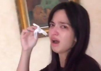 Situasi Duka Selimuti Keluarga Nia Ramadhani, Tangannya Masih Sakit, Istri Ardi Bakrie Mendadak Nangis di Depan Kamera: Doain Saya...