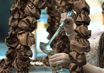 Menilik Makna di Balik Adat Unik Dodol Dawet yang Dilakukan Anang Hermansyah dan Ashanty di Rangkaian Acara Siraman Aurel Hermansyah