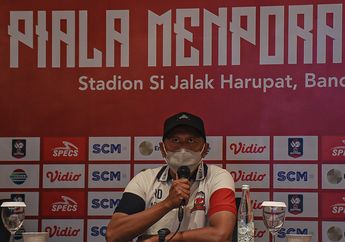 Usai 'Dipermalukan' Sang Menantu, Rahmad Darmawan Resmi Tinggalkan Madura United