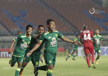 Salut, 10 Pemain Persebaya Tumbangkan Persik Lewat Drama 3 Penalti