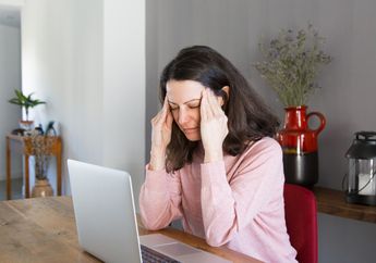 Gegara 5 Alasan Ini Milenial Jadi Kurang Produktif Saat WFH, Hati-hati Merusak Karir!