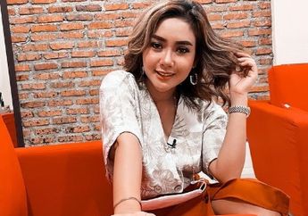 Diperiksa KPK Terkait Aliran Uang Korupsi Dana Bansos, Cita Citata Beberkan Alasannya Tak Banyak Bicara pada Awak Media Usai Pemeriksaan: Takut Dipanggil Polisi karena Kerumunan