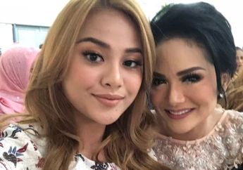 Tak Mampu Banyak Ambil Peran, Krisdayanti Hanya Tanya Soal Keyakinan Aurel Hermansyah Ingin Nikah Muda