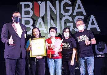 Demi Membahagiakan Anak Yatim, Bunga Bangsa Mainkan Drum Selama 22 Jam hingga Meraih Rekor MURI