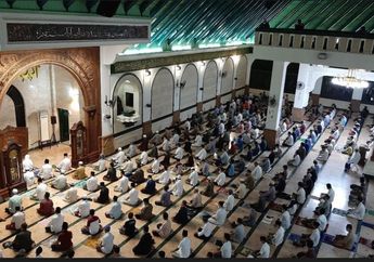 Ramadhan 2021: Yuk Simak Niat Salat Tarawih Sendiri, Sebagai Makmum, Sebagai Imam dan Tata Cara Salatnya