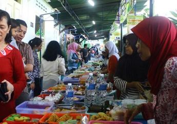 Ingin Merasakan Suasana Khas Ramadhan? Berikut 4 Pasar Takjil Legendaris yang Bisa Dikunjungi