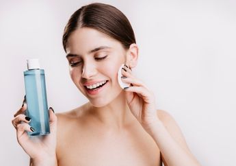 5 Rekomendasi Micellar Water Tanpa Alkohol yang Aman untuk Kulit, Mulai Rp16 Ribuan!