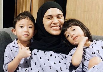 Buah Hatinya Kini Mulai Belajar Berpuasa, Nycta Gina Bongkar Cerita Keseharian saat Anak-anaknya Menahan Lapar dan Haus : Walaupun Puasanya Cuma Beberapa Jam Aja