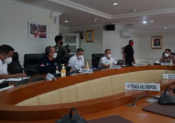 PT LIB Sesumbar Kick Off 27 Agustus, Polri Nyatakan Izin Liga 1 Belum Terbit