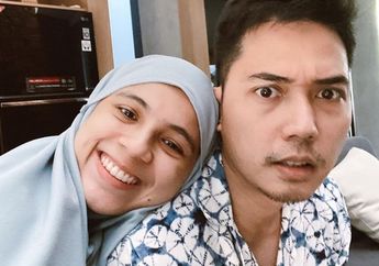 Dipenuhi Pepohonan Rindang dan Tanaman Tropis, Tengok Asrinya Halaman Belakang di Rumah Artis Nycta Gina dan Rizky Kinos, Lengkap dengan Kolam Renang dan Hammock Buat Rebahan!