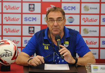 Persib Tertinggal dari Persija soal Lapangan Latihan, Robert Alberts: Uang Tidak Datang dengan Mudah!