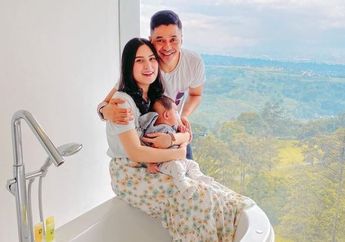 Adly Fairuz Dituding Lakukan KDRT oleh Ibu Mertua, Angbeen Rishi Bagikan Kelakuan Sang Suami: Sempat-sempatnya Begini