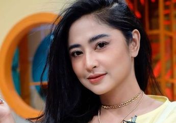 Tak Ada Angin Tak Ada Hujan, Dewi Perssik Mendadak Lontarkan Lelucon Terkait Susuk hingga Pesugihan, Intan RJ: Susuk Kita Ada di Setiap Pori-pori 