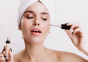Masih Kesulitan Pakai Concealer? Cobain 3 Tips Meratakan Warna Kulit Menggunakan Concealer Layaknya Profesional Ini yuk!