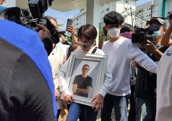 Jenazah Raditya Oloan Diberangkatkan ke San Diego Hills