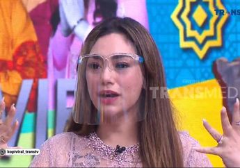 Berbeda Keyakinan dengan sang Mama, Celine Evangelista Ajak Keempat Anak-anaknya Rayakan Idul Fitri: Kita Semua Pake Kaftan..