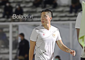 Pisah dengan PSS Sleman, Arthur Irawan Resmi Berlabuh ke Persik Kediri