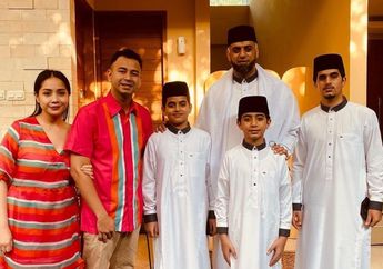 Diimami Salat Ied oleh Adik Kandung Mendiang Syekh Ali Jaber, Raffi Ahmad Takjub dengan Paras Syekh Muhammad Jaber: Mirip Banget!