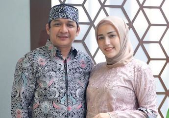 Pantas Ganteng Maksimal hingga Bikin Pramugari Bertekuk Lutut dengan Pesonanya, Pasha Ungu Ternyata Warisi Keturunan Rupawan Leluhurnya, Tengok Potret Jadul Sang Kakek dan Nenek yang Berparas Bule